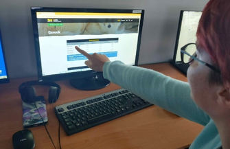 W stronę cyfrowej samodzielności. Absolwenci SOSW zdobyte umiejętności wykorzystująw praktyce