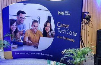 Uczniowie Zana pojechali na Hackathon. Wygrać się nie udało ale zdobyli cenne doświadczenie