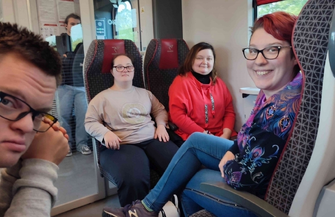 Wzięli udział w zajęciach ogrodniczo-podróżniczych. Rehabilitacja 25 Plus