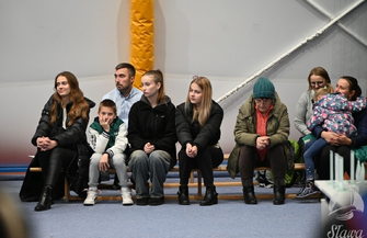 Nowy wóz strażacki przekazany. Druhowie z OSP Krzepielów marzyli o nim od dawna