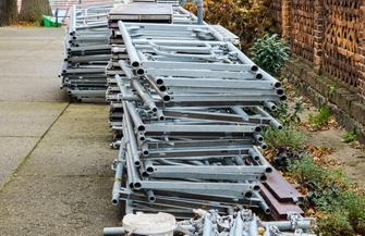 Ruszyły prace przy kościele w Lginiu. Wieża i fasada przejdą konserwację