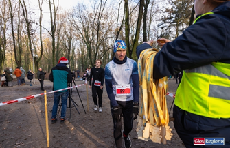 X Bieg Mikołajkowy we Wschowie. W Parku Wolsztyńskim padł rekord trasy ZDJĘCIA