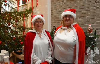 Świąteczny Event Szkolny. Na scenie wystąpiliuczniowie Szkoły Podstawowej im. F. Niewidziajły