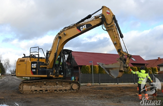 Co słychaćna Słonecznikowej i Chabrowej Praca nad gminnąinwestycjąpostępują