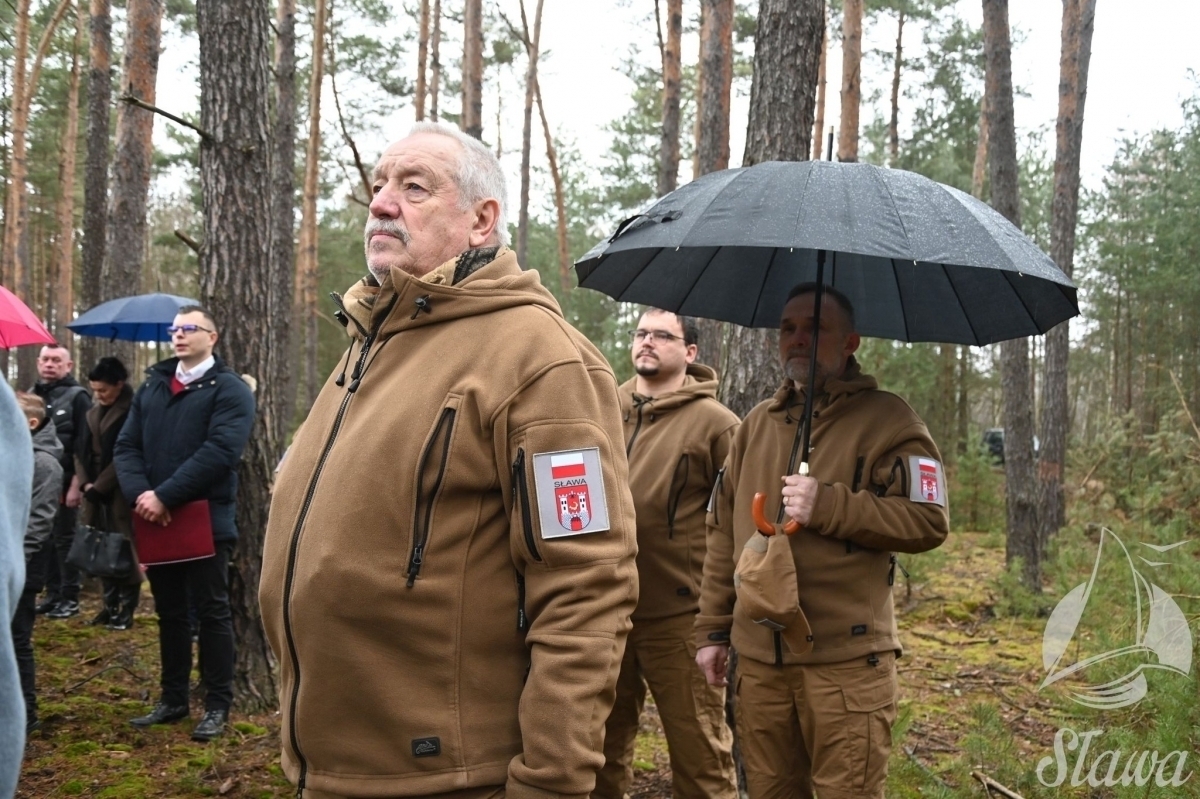 W lesie pod Szreniawąoddali hołd Żołnierzom Wyklętym