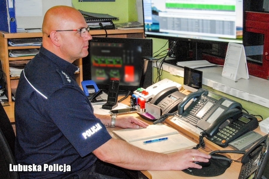 Zadzwoniła na numer alarmowy z rozpaczy. Gdyby nie dyżurny wschowskiej policji mogło dojść do tragedii
