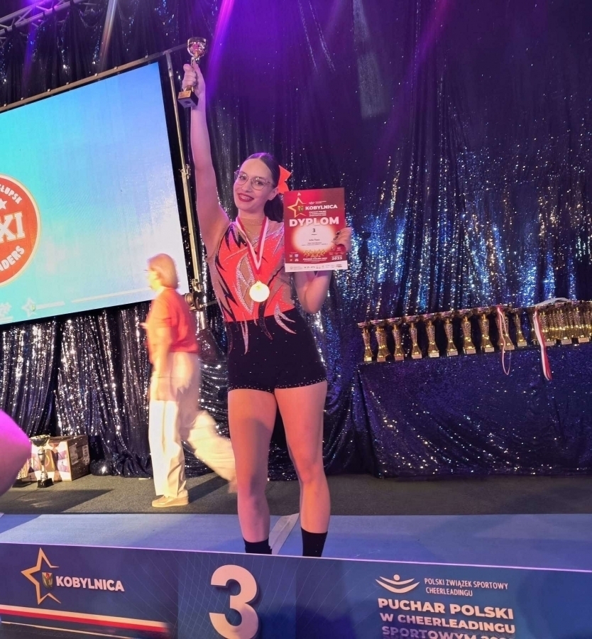 Wschowskie cheerleaderki triumfują w Kobylnicy. Julia Tkacz z medalami mimo kontuzji