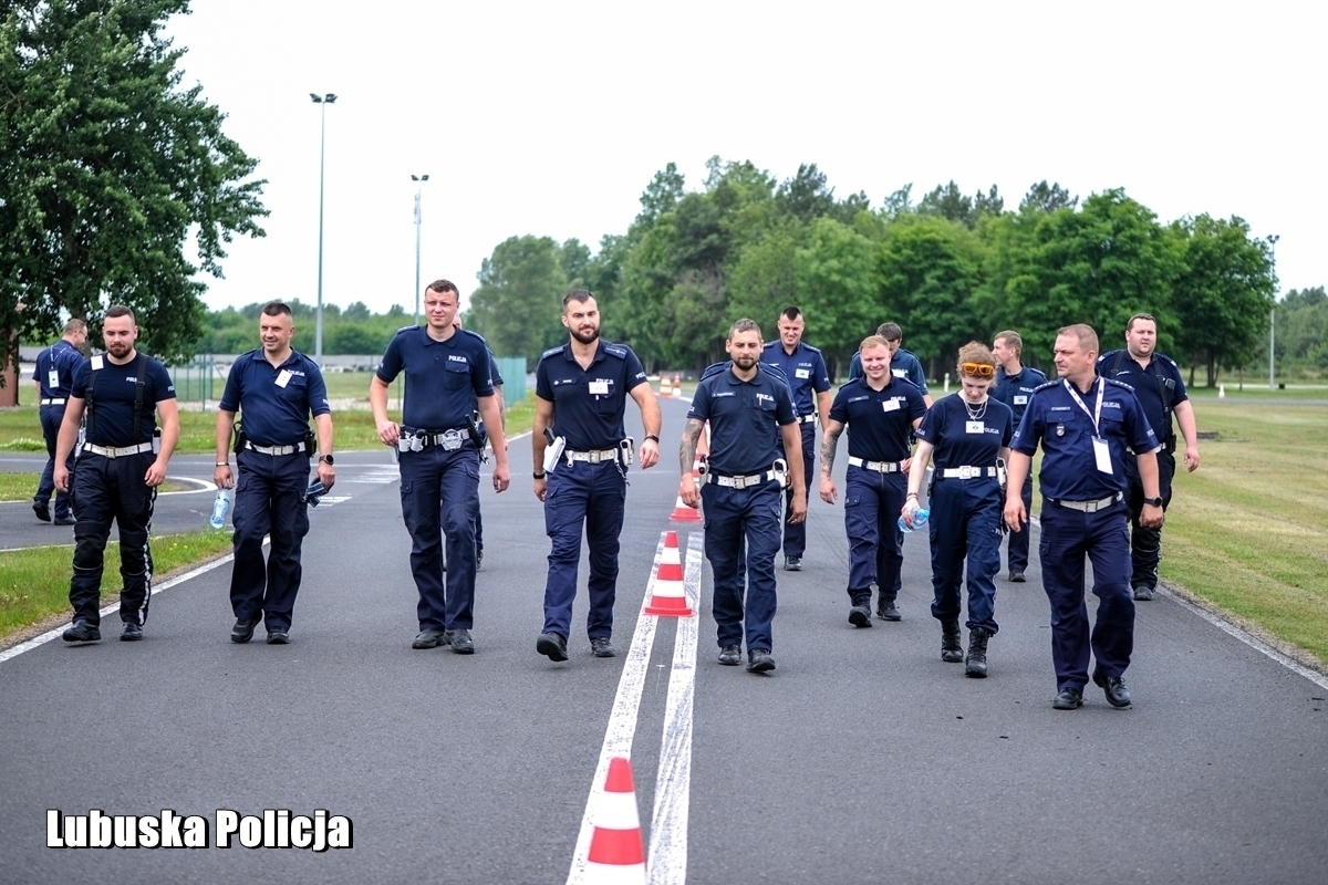 Sierż. szt Robert Wojciechowski najlepszym policjantem lubuskiej drogówki