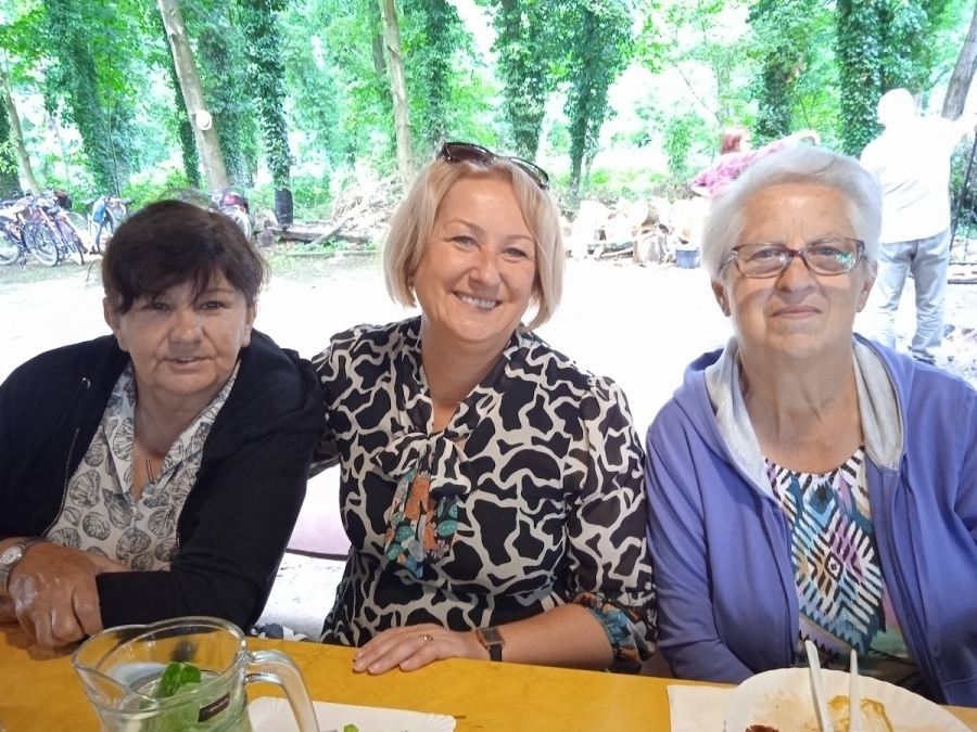 Seniorzy z gminy Szlichtyngowa aktywnie. Piknik warsztaty i profilaktyka