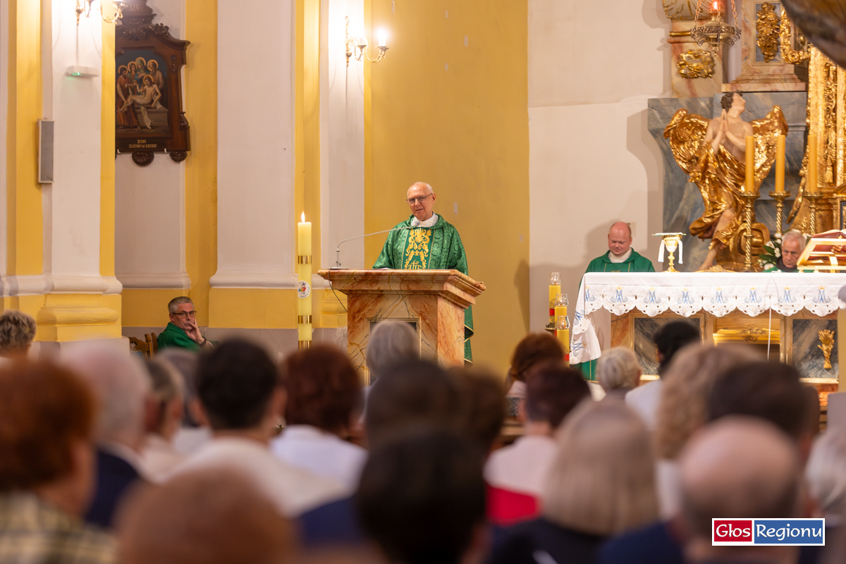 Pół tysiąca osób na jubileuszu I LO we Wschowie. Szkoła świętowała 80-lecie istnienia