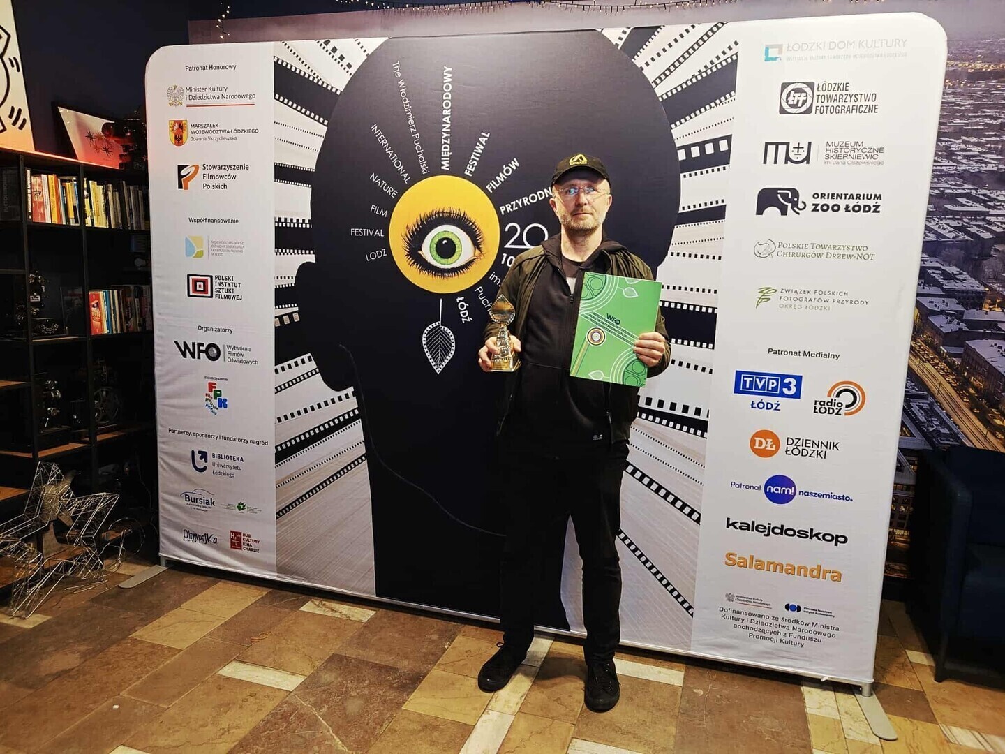 Sukces Piotra Dziełakowskiego na międzynarodowym festiwalu filmowym. Film Człowiek i żuraw wyróżniony