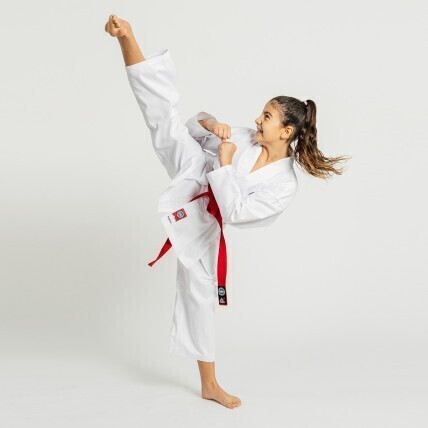 FUJIMAE.pl najlepsze stroje do taekwondo klasyka jakość i komfort w jednym