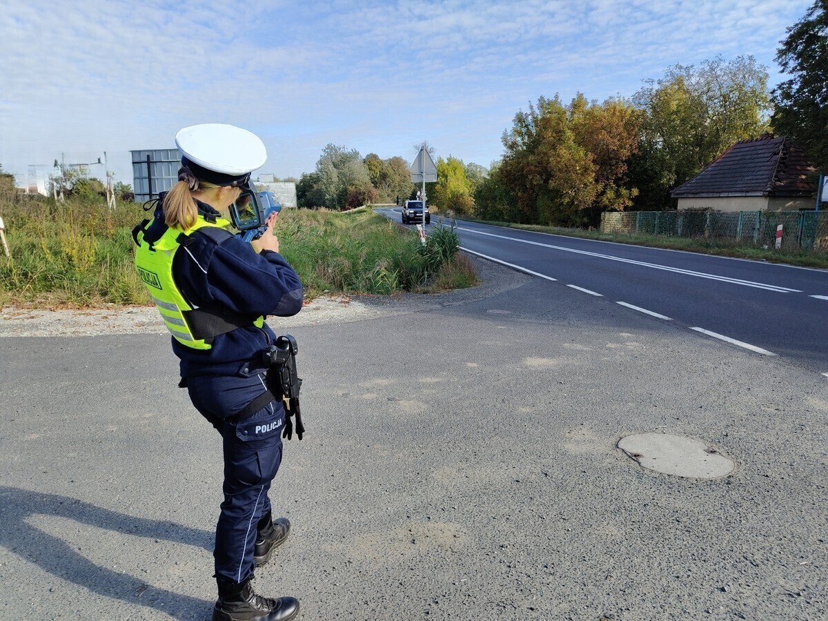 Policjanci zatrzymali 48 kierowców. Rekordzista gnał 106 kmh przez Szlichtyngowę