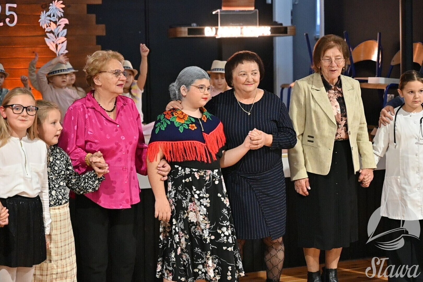 Dzień Seniora w gminie Sława. Mieszkańcy świętowali w sali wiejskiej w Starym Strączu