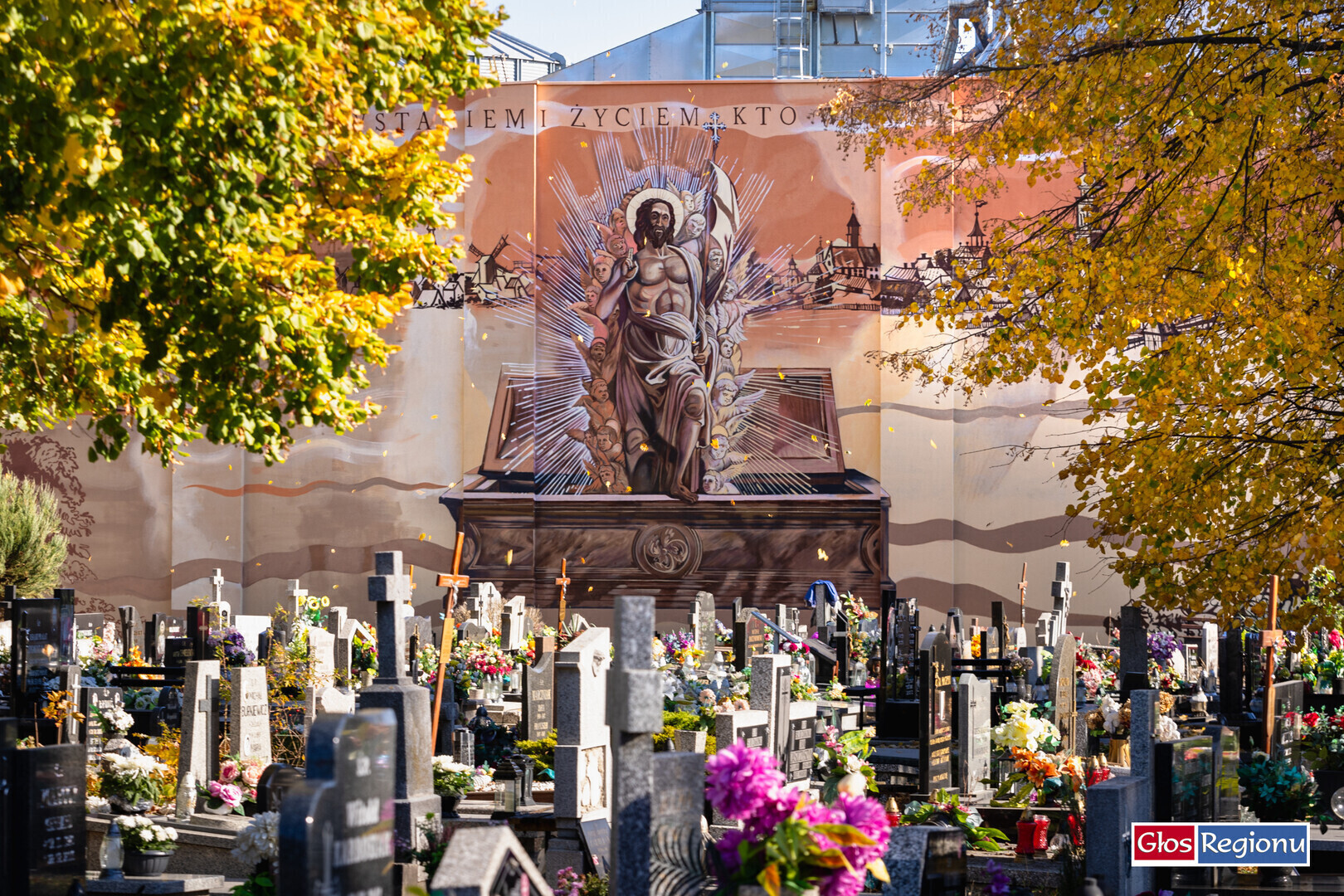 Mural na cmentarzu parafialnym we Wschowie