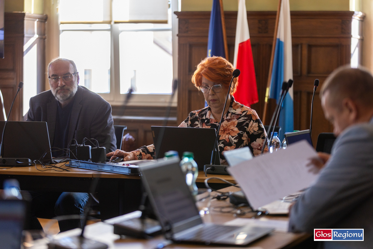 Podwyżka dotacje i gratulacje. Podsumowanie XXI sesji Rady Miejskiej we Wschowie