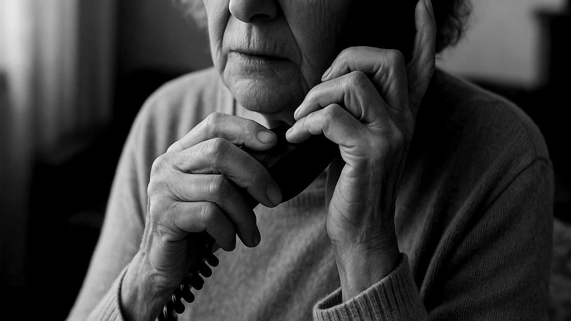 Seniorka ze Wschowy oszukana. 87-latka oddała policjantowi oszczędności życiann