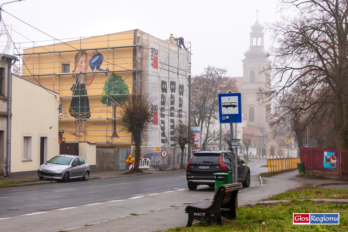 Nowy mural we Wschowie. To co wybierzesz dziś zakwietnie jutro