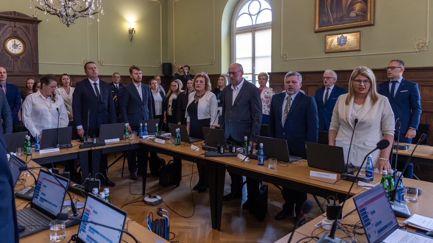Rekordowe 140 milionów. Radni jednogłośnie za budżetem Wschowy na 2026 r.