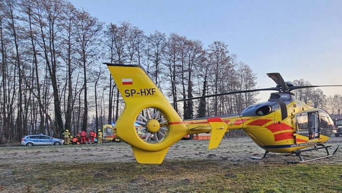 Wypadek w Radzyniu. Maszyna do wiercenia studni przygniotła mężczyznę