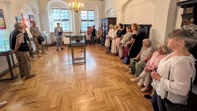 Wschowska kapsuła czasu przemówiła po 300 latach. Bezcenne dokumenty trafiły na wystawę [WIDEO]