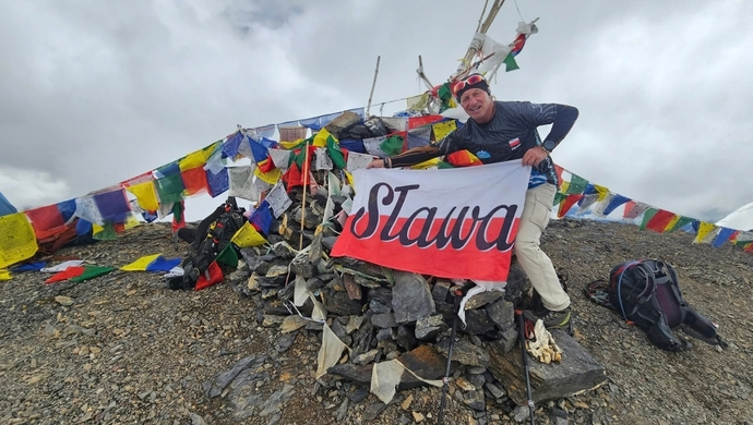 Mieszkaniec gminy Sława jako pierwszy Polak zdobył szczyt Kanamo West. Flaga gminy powiewała na wysokości 5974 metrów