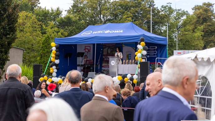 Pół tysiąca osób na jubileuszu I LO we Wschowie. Szkoła świętowała 80-lecie istnienia