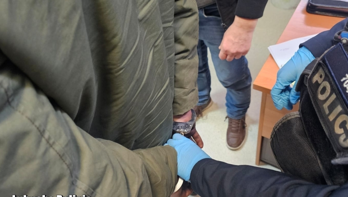 Pościg w gminie Szlichtyngowa. Kierowca został obezwładniony