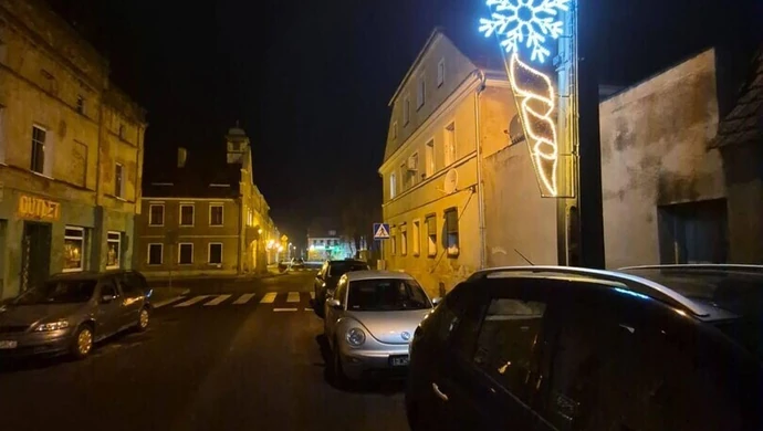 Szlichtyngowa świeci na święta. W centrum stanęła choinka 3D