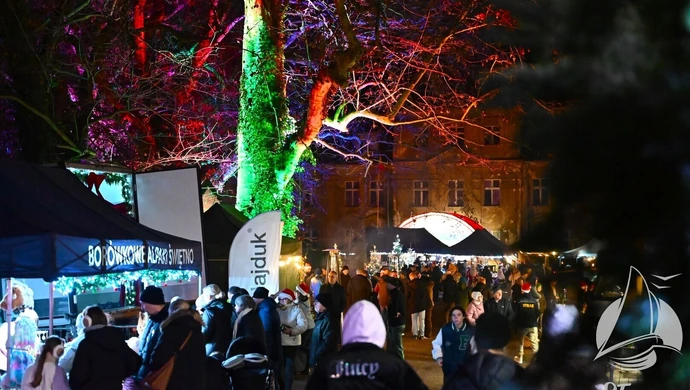 W gminie Sława czuć magię świąt. Jarmark, jasełka i charytatywny turniej