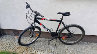 Monitoring mógł pomóc, ale... Dworzec w tym miejscu bez kamer, a rower zniknął