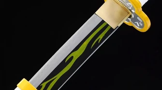 Zenitsu kontra Shinobu – porównanie dwóch unikalnych mieczy Nichirin