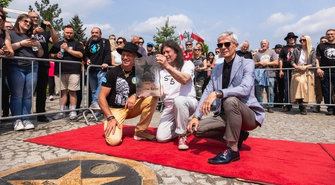 Nowy odcisk dłoni w sławskiej Alei Gwiazd Bluesa. Mirosław Rzepa wśród legend [ZDJĘCIA]