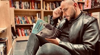 Napisał książkę o relacji z narcyzem. Dziś spotka się z czytelnikami we Wschowie