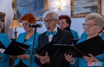 Noworoczne spotkanie wschowskiego UTW. Seniorzy wznieśli toast za 2025 rok ZDJĘCIA