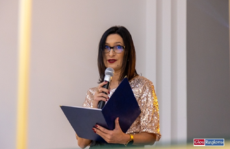 Studniówka I LO im. Tomasza Zana we Wschowie. Uczniowie bawiąsięw Toscanii ZDJĘCIA