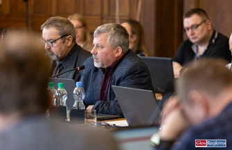 Radni przegłosowali zamiar likwidacji szkół w Łysinach Konradowie i Lginiu