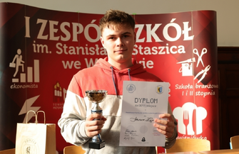 Młodzi mistrzowie cyberbezpieczeństwa rywalizowali w Staszicu. Kto okazałsię najlepszy