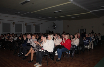 Dzień Kobiet w Szlichtyngowej. Koncert życzenia i spotkanie przy poczęstunku