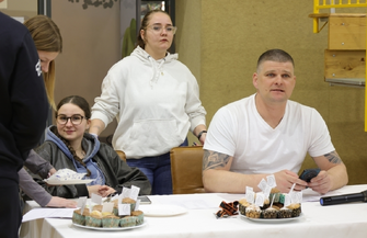 Drzwi Otwarte w Staszicu. Ósmoklasiści poznali ofertę szkoły ZDJĘCIA