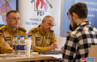 Turniej wiedzy pożarniczej rozstrzygnięty. Najlepsi w powiecie pojadą do Kalska ZDJĘCIA