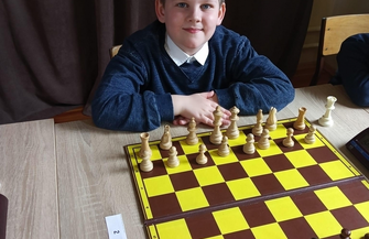 Trzecie miejsce Franka Skorupińskiego. Młody szachista Hetmana znów błyszczy