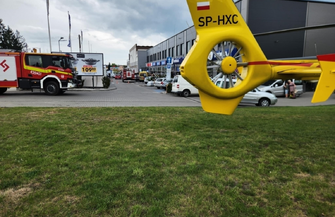 56-latek zasłabł przy Pepco w Sławie. Do akcji wezwano śmigłowiec LPR