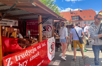 Tłumy na jarmarku i nad jeziorem. Sława rozpoczęła sezon ZDJĘCIA