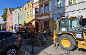 Awaria wodociągowa na Rynku. Ratusz bez wody utrudnienia w centrum