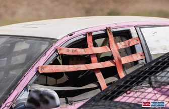 Wrak Race w Hetmanicach. Ścigająsię dla Tomka Smektały ZDJĘCIA