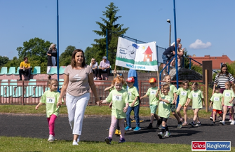 Sportowe święto najmłodszych we Wschowie. Po raz jedenasty pobiegli Sprintem do Maratonu
