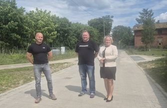Zjazdy i dojścia gotowe. Gmina Szlichtyngowa zakończyła inwestycję w Małych Drzewcach