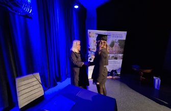 Młodzi absolwenci odebrali dyplomy. Wschowski Uniwersytet Dziecięcy zakończył trzecią edycję