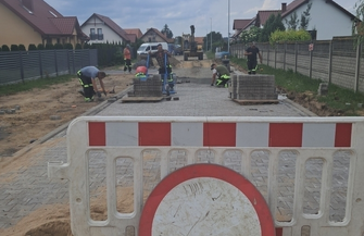 Przebudowa dróg w Goli. Czas na układaniu sieci kanalizacji deszczowej